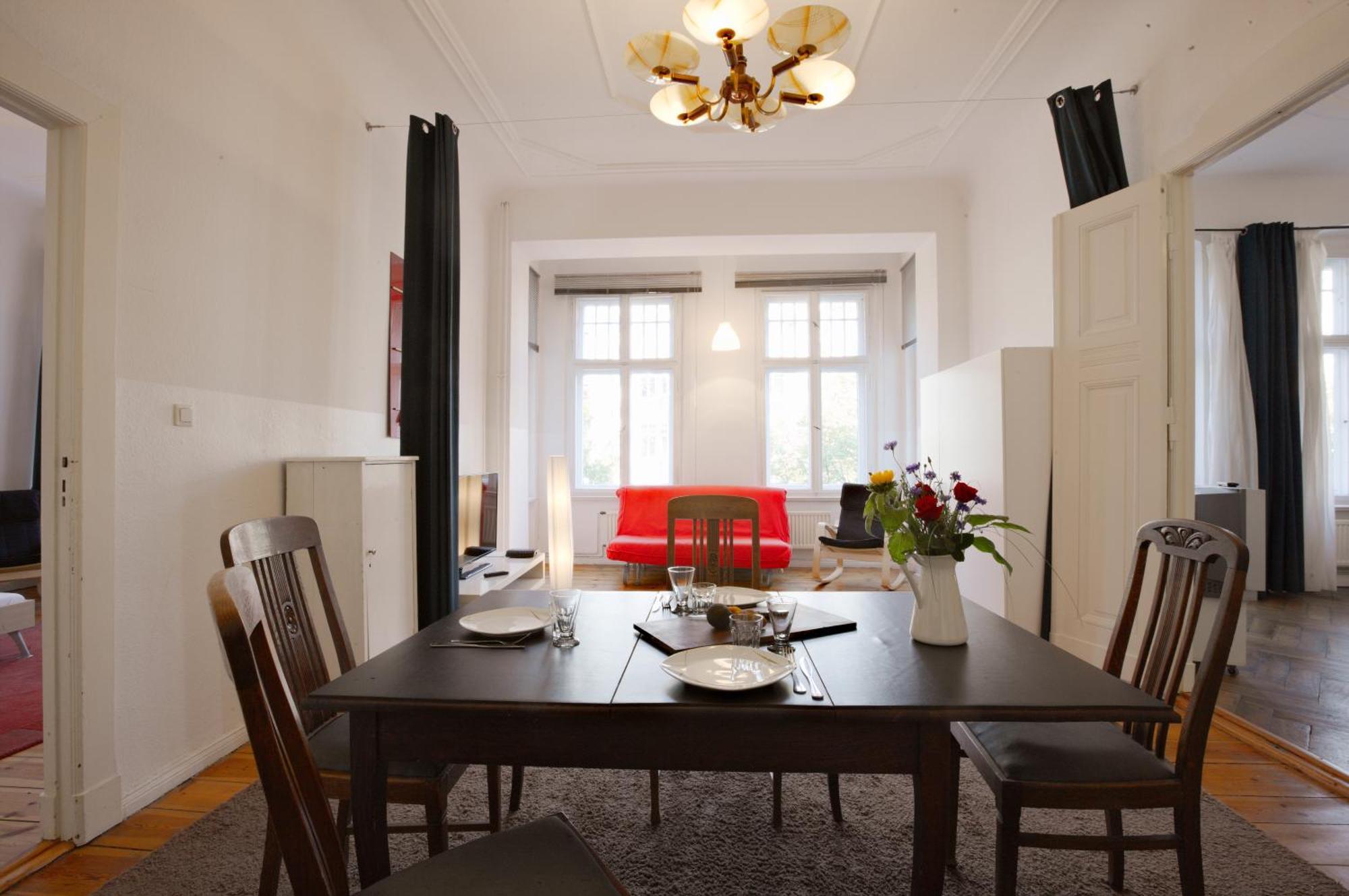 Elegante Altbauwohnung Berlin Luaran gambar